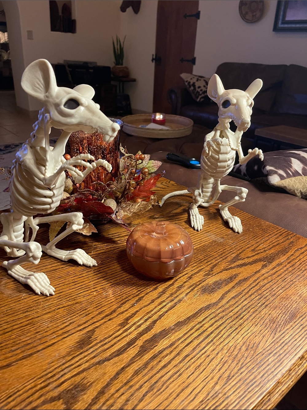 2 Decorative Skeleton Rat Figurines - Cream Bone Color